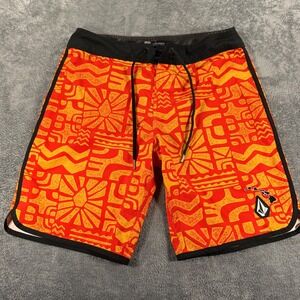 Volcom Mod-Tech Mens Board Shorts Red Yellow Tribal Print Hawaiian Surf Size 31